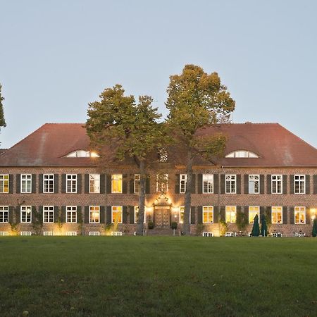 Romantik Hotel Gutshaus Ludorf Esterno foto